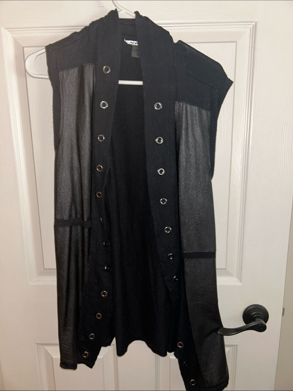 Peter Nygard Black Sleeveless Open Vest with Eyelet Trim